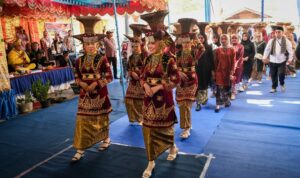 1.000-katidiang-saok-meriahkan-festival-langgam-nagari-tanjung-alam