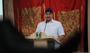 menpora-dukung-sumbar-jadikan-pencak-silat-sebagai-daya-tarik-utama