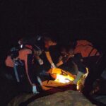 mayat-pria-tak-dikenal-ditemukan-terjepit-batu-di-pantai-pasir-putih-lengayang,-pesisir-selatan