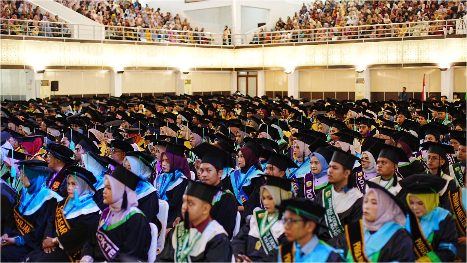 unand-wisuda-1.411-lulusan,-rektor-ingatkan-pentingnya-integritas-dan-daya-saing-global