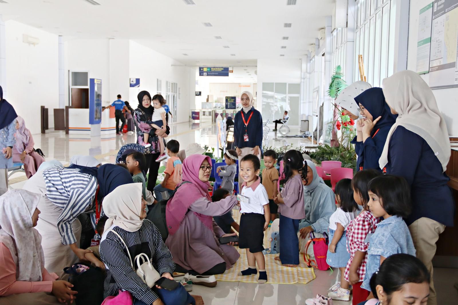 jelang-festival-tabuik,-pemesanan-tiket-ka-pariaman-ekspres-tembus-144-persen