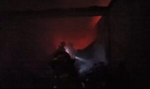 rumah-di-kubung-solok-terbakar, -satu-orang-meninggal-dunia