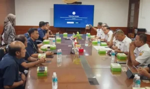 ilham-akbar-:-“nabuang-sarok”-pt-semen-padang-jadi-solusi-inovatif-atasi-masalah-sampah