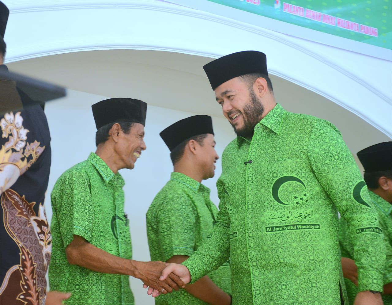 pelantikan-pengurus-al-jam’iyatul-washliyah-sumbar-periode-2025-2030,-wako-padang:-perkuat-sinergi-dan-kolaborasi