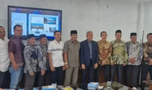 komisi-v-dprd-sumbar-terima-kunjungan-iksb,-bahas-dukungan-pembangunan-pesantren-el-sunuri