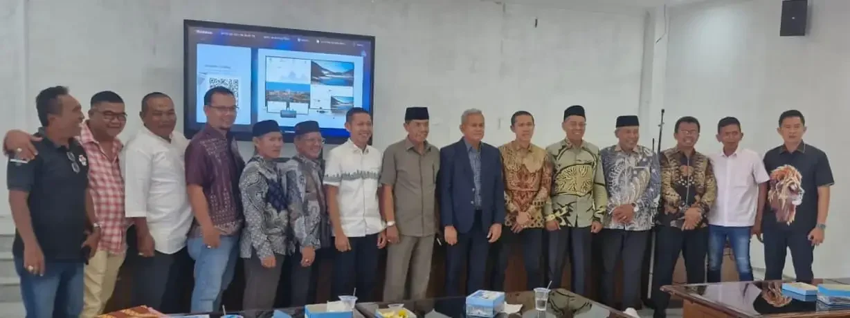 komisi-v-dprd-sumbar-terima-kunjungan-iksb,-bahas-dukungan-pembangunan-pesantren-el-sunuri