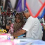 masyarakat-serbu-toko-perlengkapan-sekolah-jelang-tahun-ajaran-baru