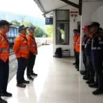 kai-divre-ii-sumbar-gelar-aksi-bersih-lintas-dan-sosialisasi-keselamatan