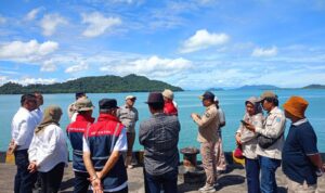 survei-pengembangan-pelabuhan-teluk-tapang,-bupati-pasbar-terima-tim-kemenhub survei-pengembangan-pelabuhan-teluk-tapang,-bupati-pasbar-terima-tim-kemenhub