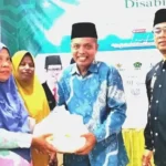 baznas-kota-pariaman-bagikan-150-paket-sembako