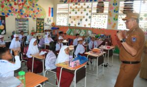 kegiatan-mpls,-wawako-payakumbuh-lakukan-monitoring-hari-pertama-sekolah