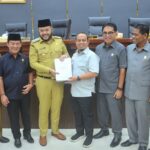 walikota-padang-sampaikan-kua-ppas-ta-2026-dalam-sidang-paripurna-dprd-kota-padang