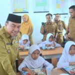 wawako-padang-maigus-nasir-buka-program-mbg-di-sdn-28-air-tawar-timur