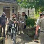 empat-kendaraan-dinas-dijemput-satpol-meranti