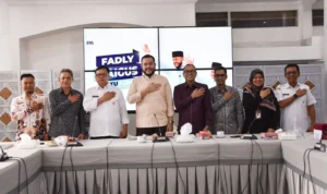 25043-fadly-amran-terima-kunjungan-komisi-pemilihan-umum-kota-padang