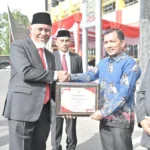 gubernur-mahyeldi-:-pengurus-koperasi-merah-putih-profesional,-dana-harus-berkembang-bukan-menyusut