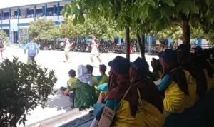 penampilan-ekskul-menjadi-penutup-berakhirnya-mpls-smansa-solok penampilan-ekskul-menjadi-penutup-berakhirnya-mpls-smansa-solok