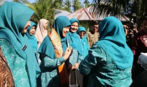 desa-marabau-wakili-kota-pariaman-pada-penilaian-lomba-gerakan-pkk desa-marabau-wakili-kota-pariaman-pada-penilaian-lomba-gerakan-pkk