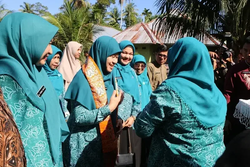 desa-marabau-wakili-kota-pariaman-pada-penilaian-lomba-gerakan-pkk