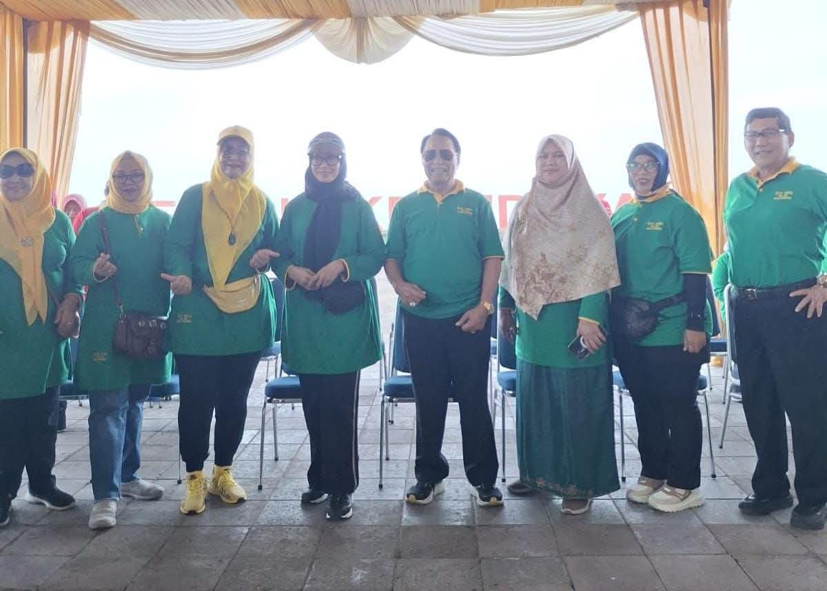 hut-pwri-ke-63,-ketua-gow-padang-usung-semangat-sehat-dan-peduli-lingkungan