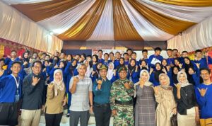 anggota-dprd-provinsi-sumbar-agus-syahdeman-alokasikan-dana-pokir-untuk-pelatihan-bela-negara