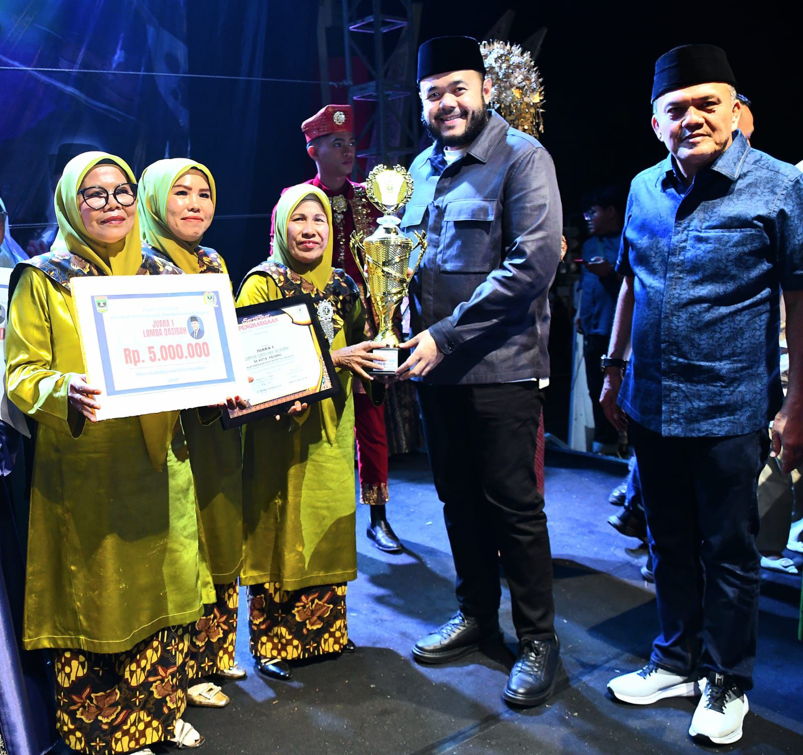 apresiasi-festival-seni-budaya,-wako-fadly-amran:-perkuat-jatidiri-budayawan-dan-seniman