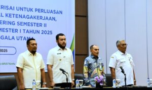 wako-fadly-amran:-pemko-padang-berkomitmen-perluas-cakupan-jamsostek-bagi-pekerja-sektor-informal