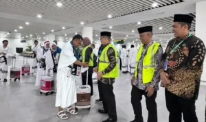 pemko-sambut-kepulangan-jamaah-haji-kota-bukittinggi-1446-h pemko-sambut-kepulangan-jamaah-haji-kota-bukittinggi-1446-h