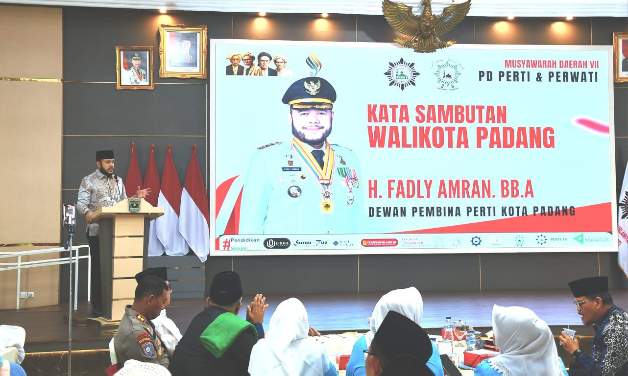 walikota-padang-hadiri-musda-vii-pd-perti-dan-perwati-sumbar