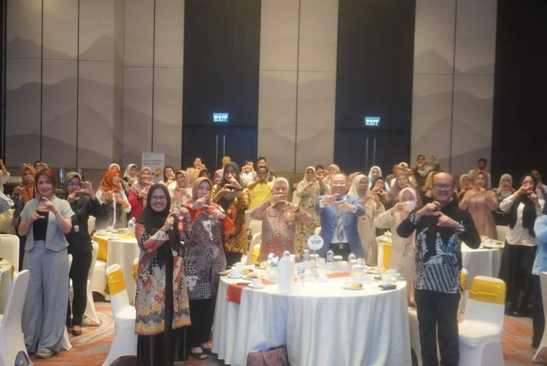 sccr-indonesia-roadshow-di-padang-kenalkan-terapi-stem-cell-untuk-kanker