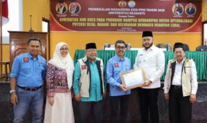 fadly-amran-jadi-narasumber-dalam-pembekalan-kkn-ppm-unes-tahun-2025 fadly-amran-jadi-narasumber-dalam-pembekalan-kkn-ppm-unes-tahun-2025