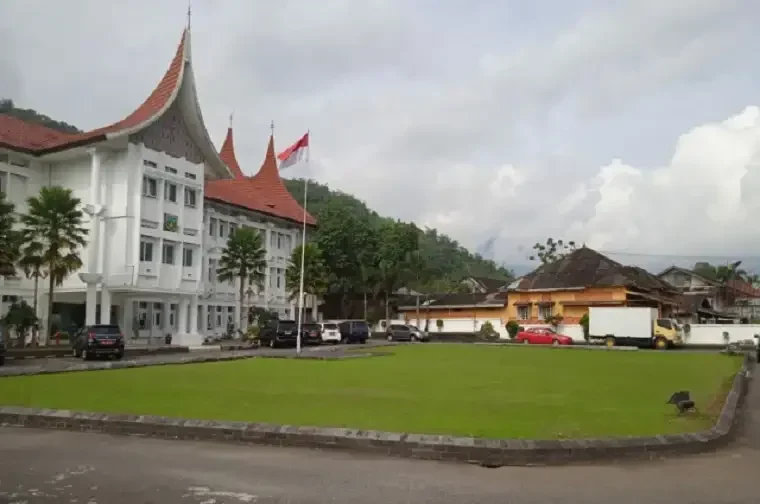 pemko-padang-panjang-rumahkan-190-tenaga-non-asn