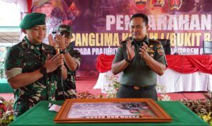 pangdam-i/bb-apresiasi-semangat-dan-kinerja-prajurit-jajaran-korem-032/wirabraja pangdam-i/bb-apresiasi-semangat-dan-kinerja-prajurit-jajaran-korem-032/wirabraja