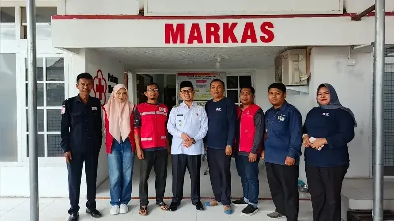 sambangi-pmi-bukittinggi,-wawako-apresiasi-semangat-juang-pmi-untuk-kemanusiaan