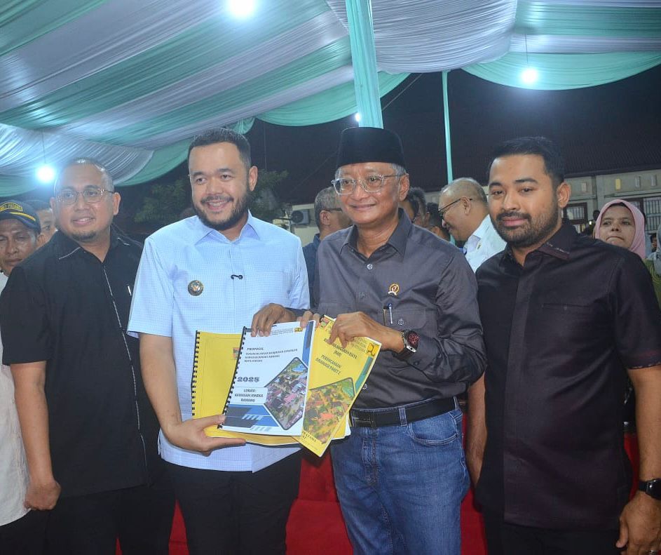 dukung-pembangunan-kota-padang,-wako-fadly-amran-sampaikan-terimakasih-pada-legislator-zigo-rolanda