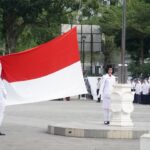 warga-padang-diimbau-kibarkan-bendera-merah-putih-mulai-1-agustus
