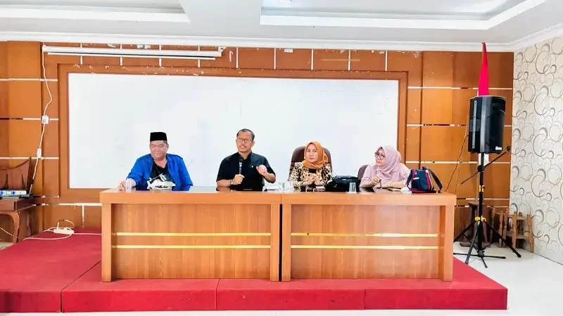 penyala-literasi-sumbar-terus-matangkan-acara-sumarak-literasi-ranah-minang-2025