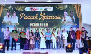 pemko-padang-gelar-acara-puncak-pemilihan-walikota-padang-cilik-duta-anak-kota-padang-tahun-2025