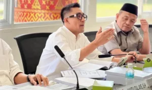 dprd-kota-padang-dorong-digitalisasi-retribusi-dan-penguatan-layanan-publik-di-kua-ppas-2026