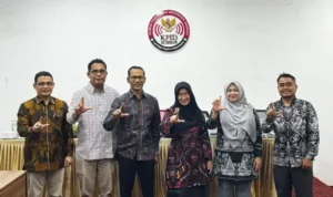 kpid-dan-kominfotik-sumbar-tegaskan-etika-penyiaran-digital-lewat-sekolah-p3sps kpid-dan-kominfotik-sumbar-tegaskan-etika-penyiaran-digital-lewat-sekolah-p3sps