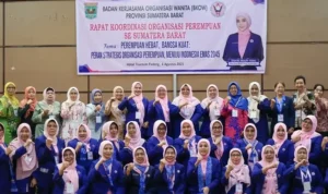 ketua-gow-kota-pariaman-hadiri-rakor-organisasi-perempuan ketua-gow-kota-pariaman-hadiri-rakor-organisasi-perempuan