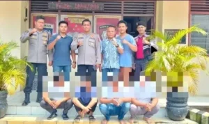 kedapatan-main-judol,-empat-pemuda-di-sitiung-diamankan-polisi
