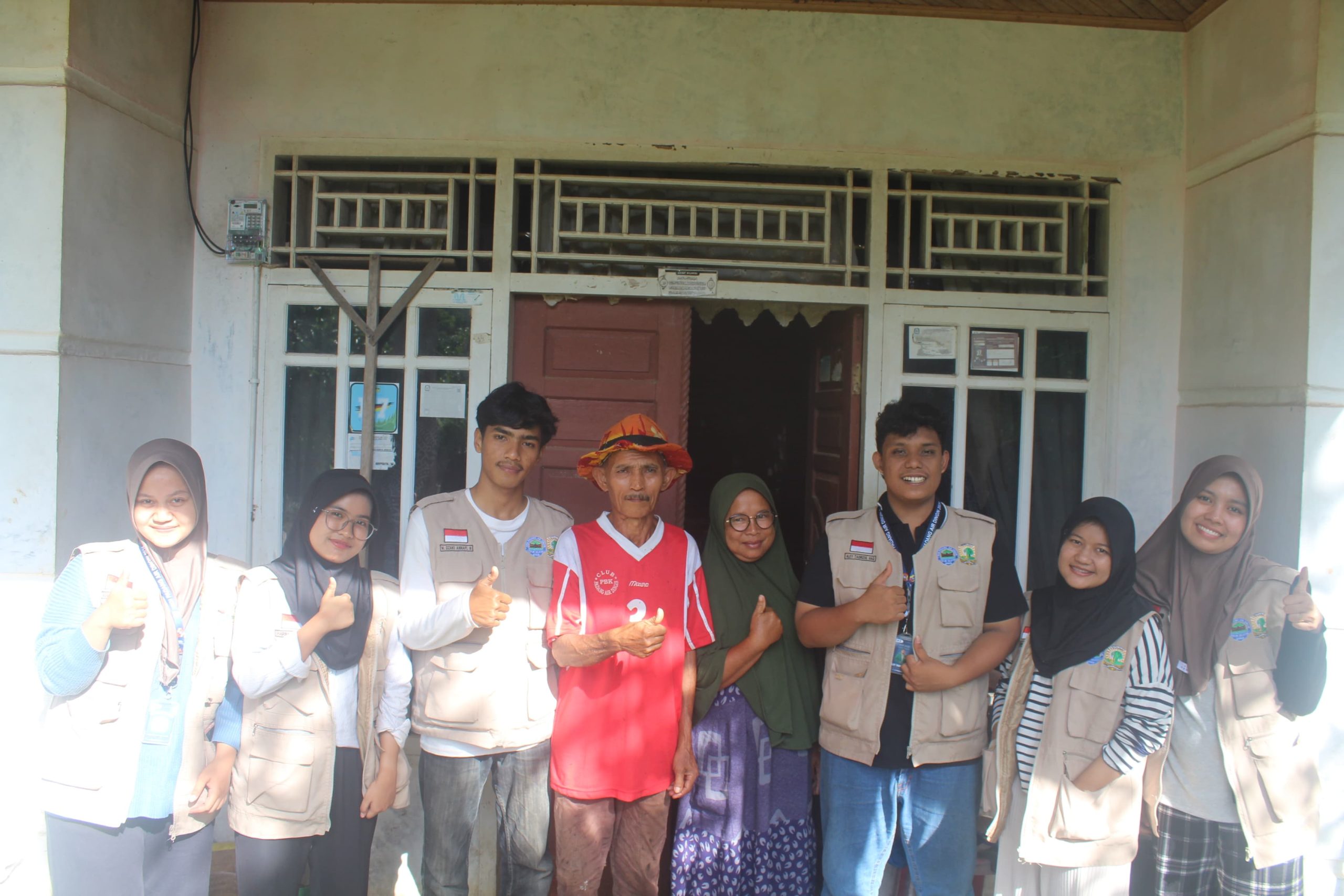 mahasiswa-kkn-unand-nagari-padang-air-dingin-catat-potensi-sanggar-bujang-juaro-untuk-optimalisasi-website-nagari