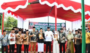 walikota-padang-pimpin-langsung-wisuda-akbar-pondok-tahfizh-daarul-quran-padang walikota-padang-pimpin-langsung-wisuda-akbar-pondok-tahfizh-daarul-quran-padang
