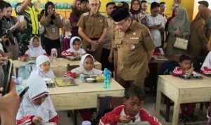 genjot-program-mbg,-pemko-padang-targetkan-17-dapur-terealisasi-di-2025 genjot-program-mbg,-pemko-padang-targetkan-17-dapur-terealisasi-di-2025
