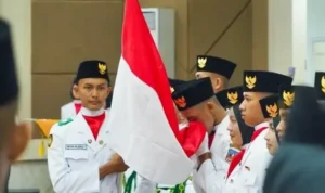 74-orang-anggota-paskibra-dharmasra-dikukuhkan