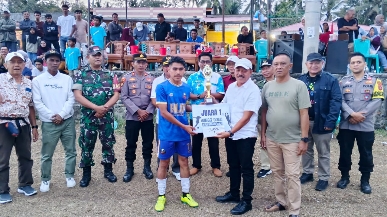 nagasuta-a-raih-gelar-juara-wali-nagari-cup-i-sungai-tarab,-ajang-sportivitas-di-momen-hut-ri-ke-80