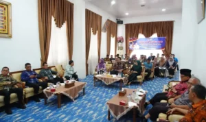 pemkab-tanah-datar-kembali-diverifikasi-dalam-program-kabupaten-sehat pemkab-tanah-datar-kembali-diverifikasi-dalam-program-kabupaten-sehat