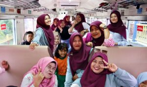 ayoo-buruan-dipesan,-tiket-ka-long-weekend-hut-ke-80-ri-wilayah-divre-ii-sumbar-masih-tersedia ayoo-buruan-dipesan,-tiket-ka-long-weekend-hut-ke-80-ri-wilayah-divre-ii-sumbar-masih-tersedia