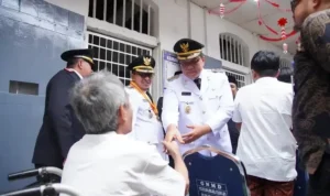 84-warga-binaan-rutan-kelas-ii-b-batusangkar-terima-remisi 84-warga-binaan-rutan-kelas-ii-b-batusangkar-terima-remisi